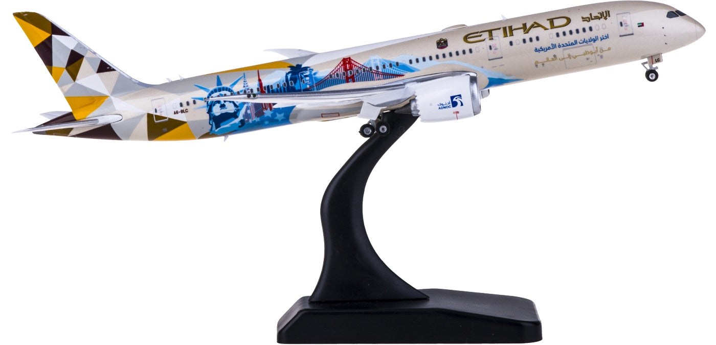 1:400 Phoenix PH04332 Etihad Airways Boeing 787-9 A6-BLC USA Free Tractor+Stand