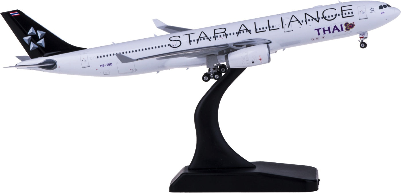 1:400 Phoenix PH11616 Thai Airways Airbus A330-300 HS-TBD "Star Alliance" Free Tractor+Stand