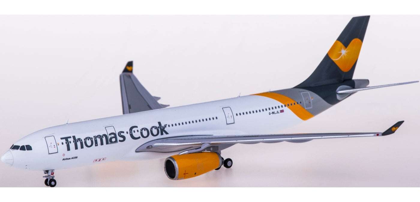 1:400 JC Wings LH4157 Thomas Cook Airbus A330-200 G-MLJL Free Tractor+Stand
