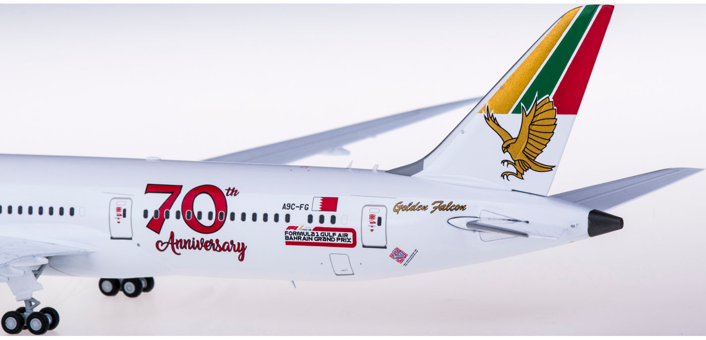 1:200 JC Wings XX2327 Gulf Air Boeing 787-9 A9C-FG "70years"