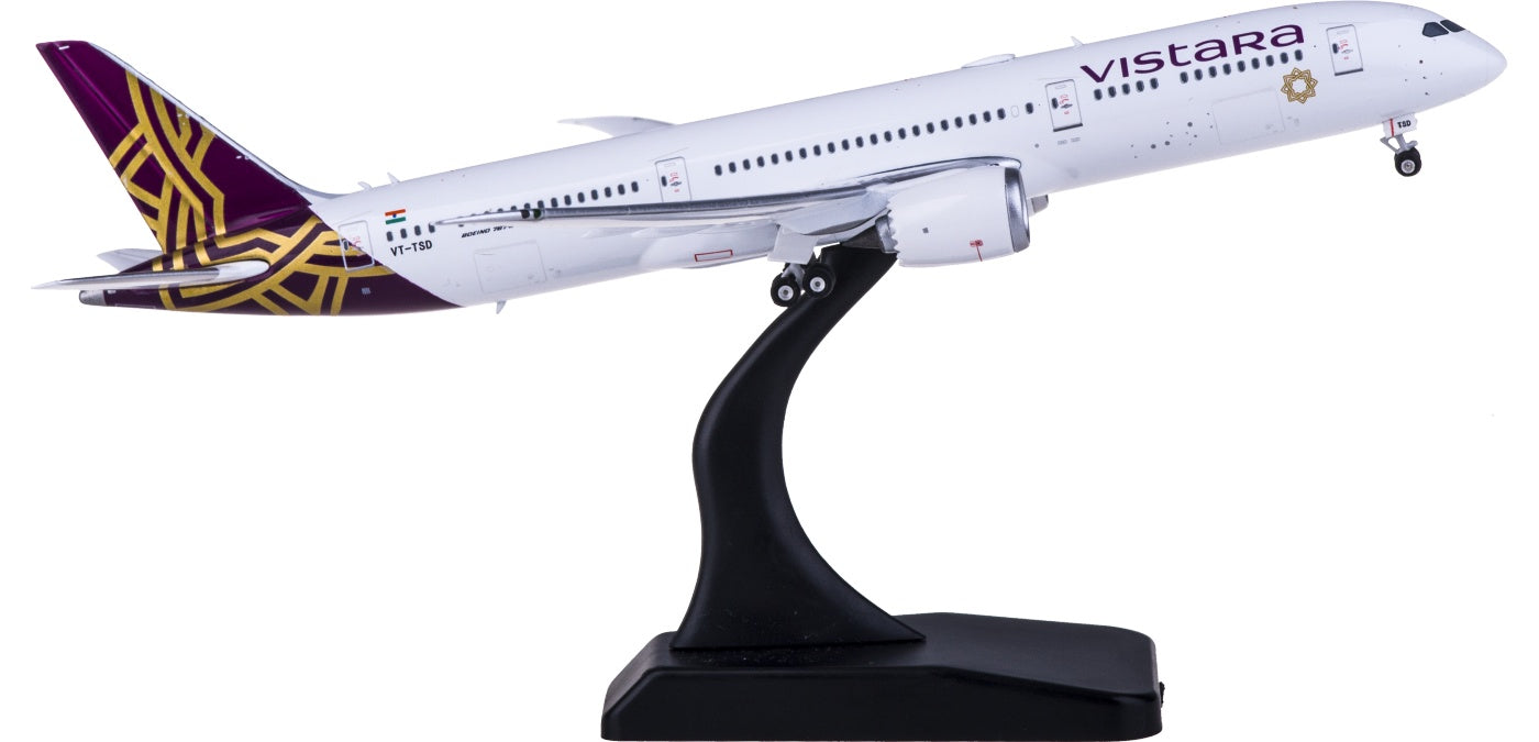 1:400 Phoenix PH11618 Vistara Boeing 787-9 VT-TSD Free Tractor+Stand