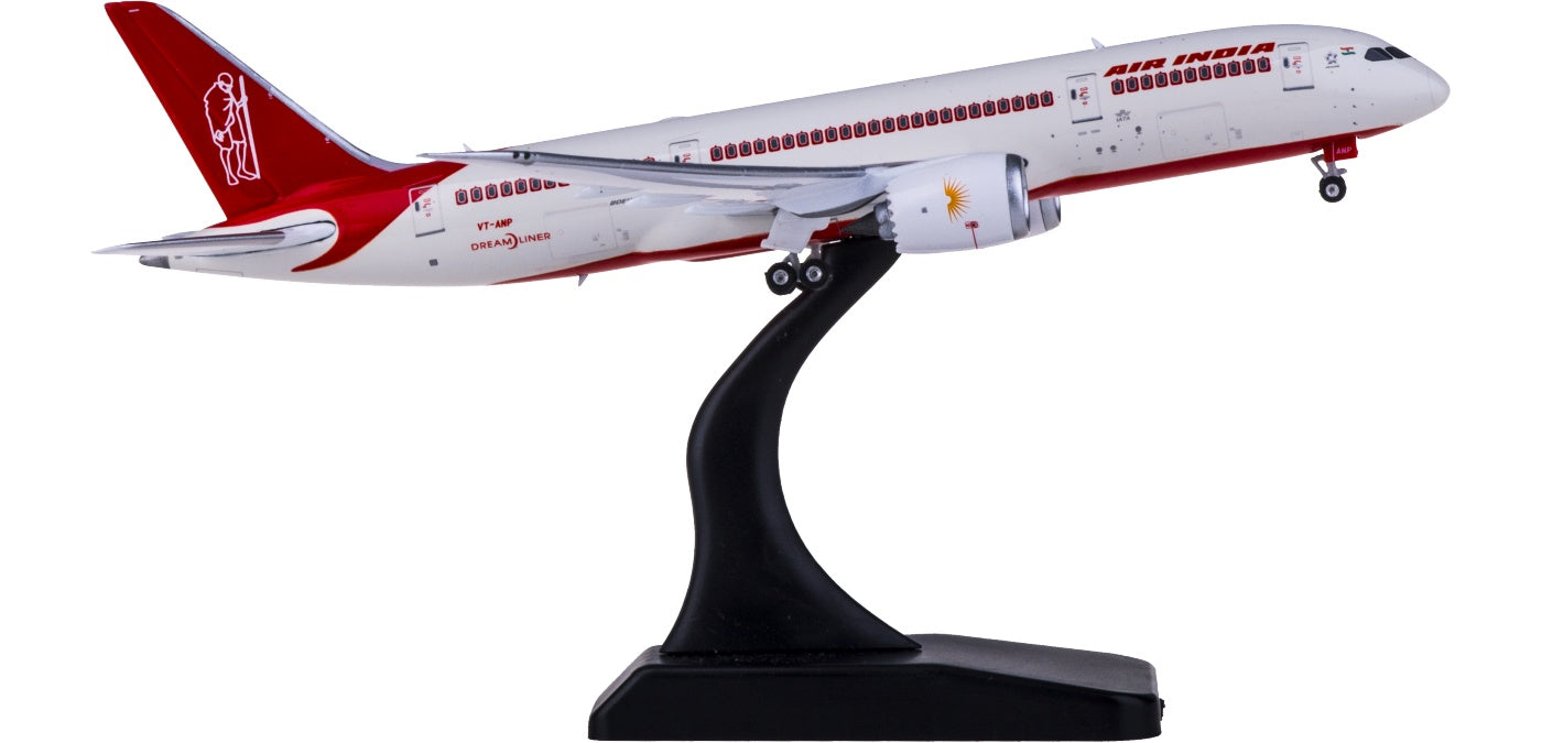 1:400 Phoenix PH11623 Air India Boeing 787-8 VT-ANP Free Tractor+Stand