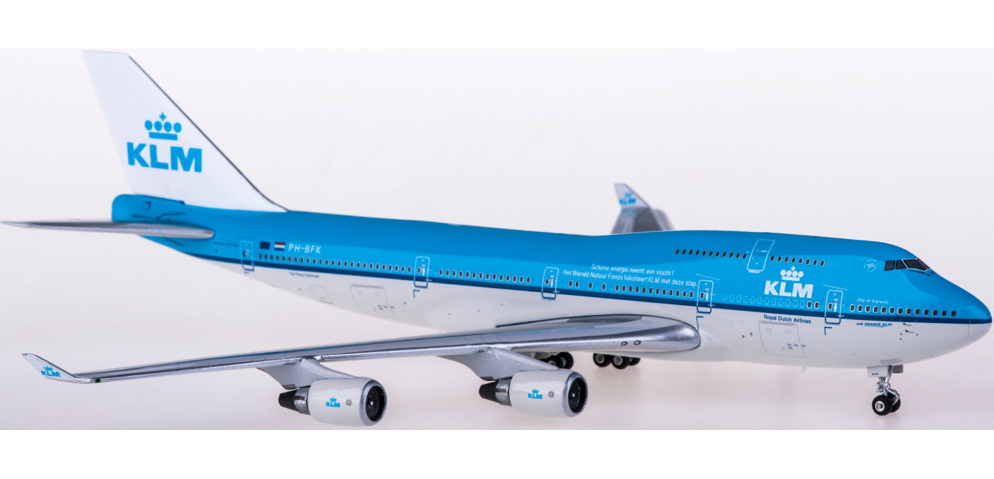 1:400 Phoenix PH11622 KLM Boeing 747-400 PH-BFK Free Tractor+Stand