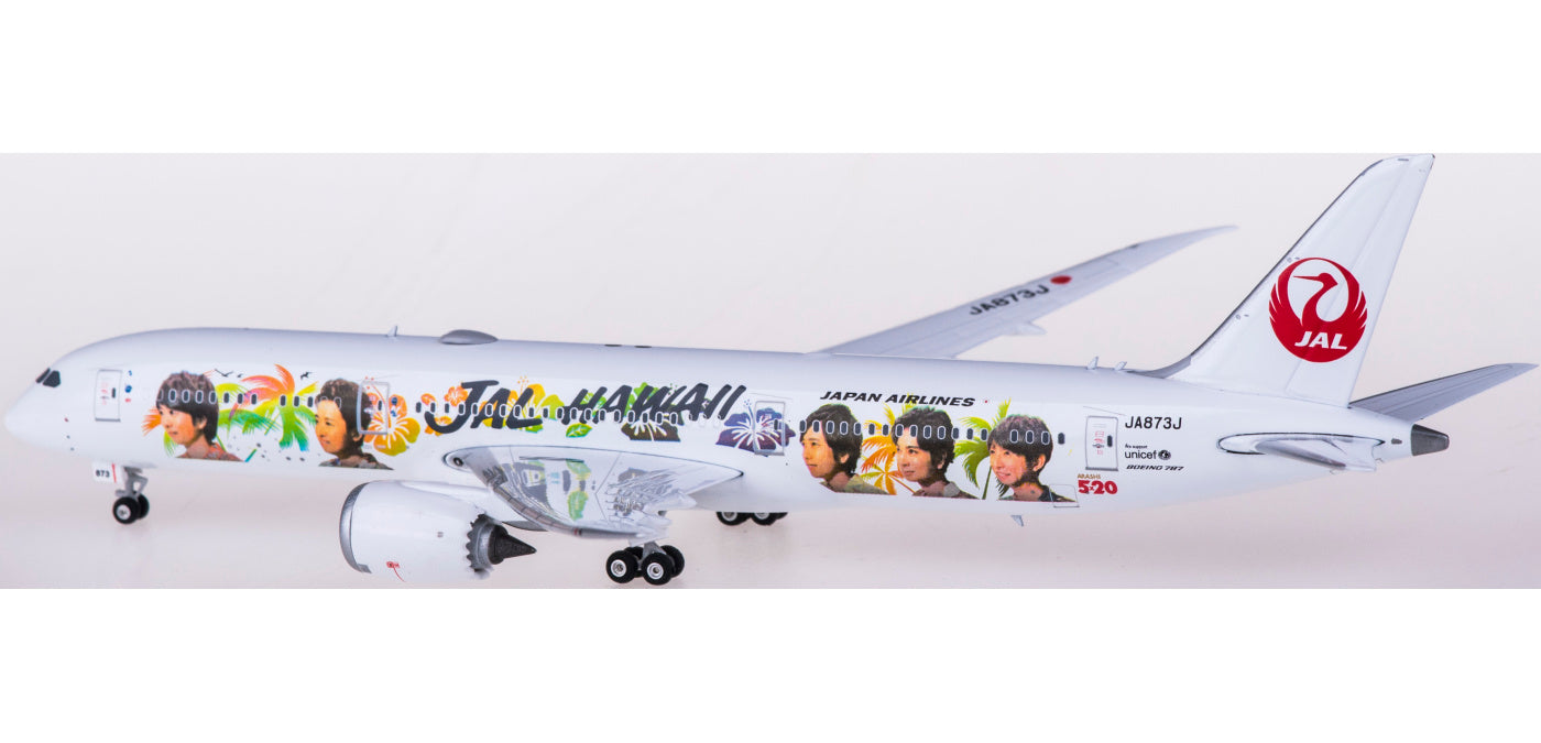 1:400 Phoenix PH04344 Japan Airlines Boeing 787-9 JA873J Free Tractor+Stand