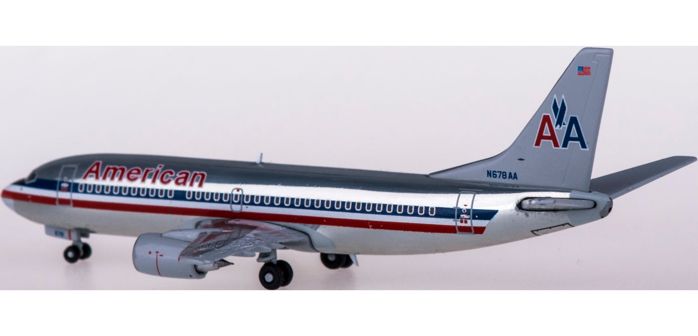 1:400 JC Wings LH4049 American Airlines Boeing 737-300 N678AA Free Tractor+Stand