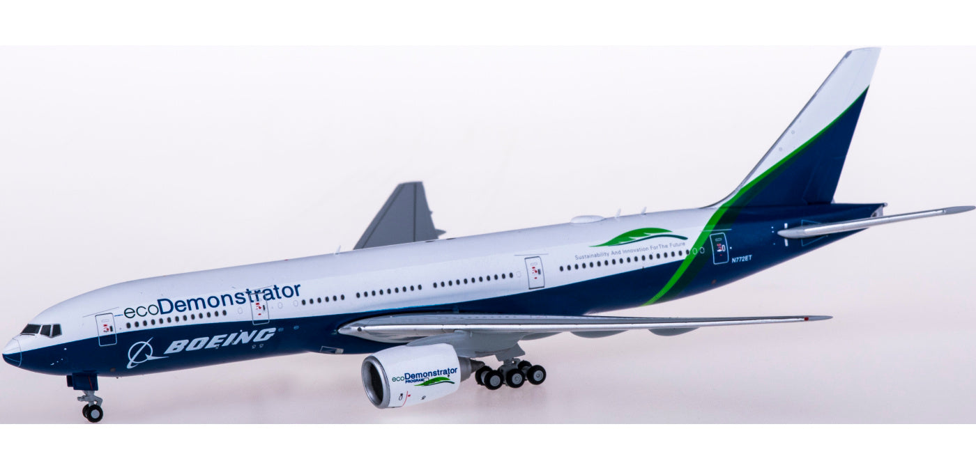 1:400 JC Wings XX4216 Boeing 777-200 N772ET Free Tractor+Stand