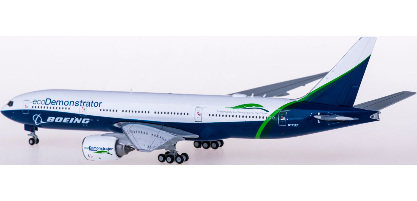 1:400 JC Wings XX4216 Boeing 777-200 N772ET Free Tractor+Stand