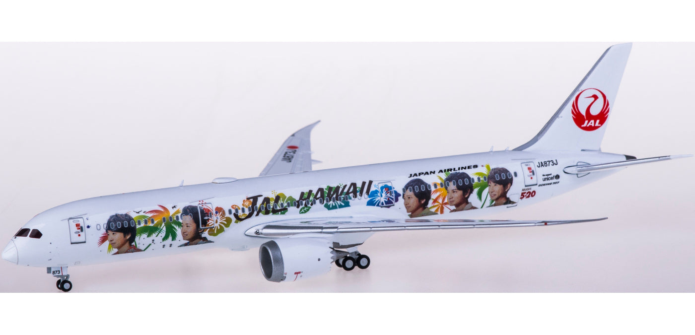 1:400 JC Wings EW4789006 Japan Airlines Boeing 787-9 JA873J Aircraft Model Free Tractor+Stand