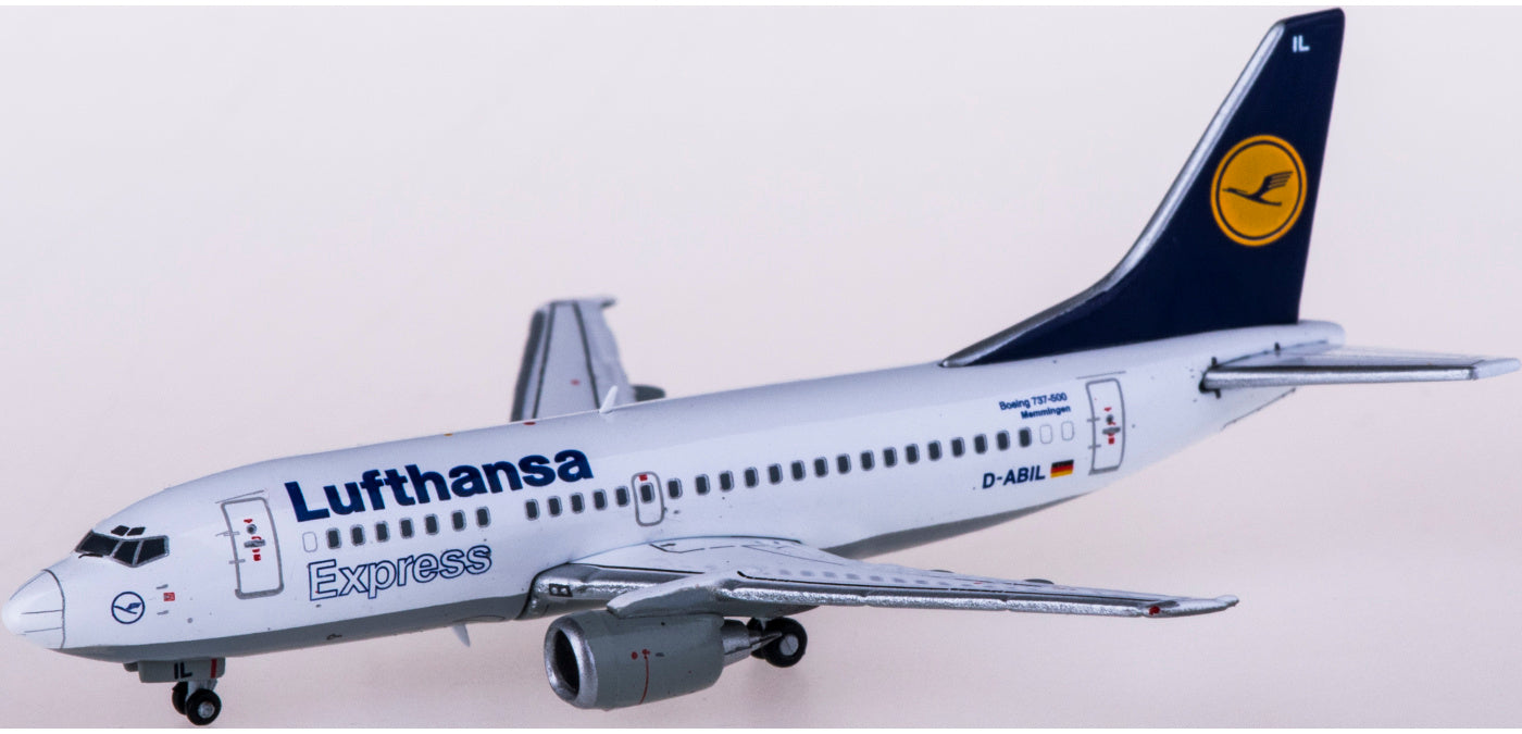 1:400 JC Wings XX4886 Lufthansa Airlines Boeing 737-500 D-ABIL Free Tractor+Stand