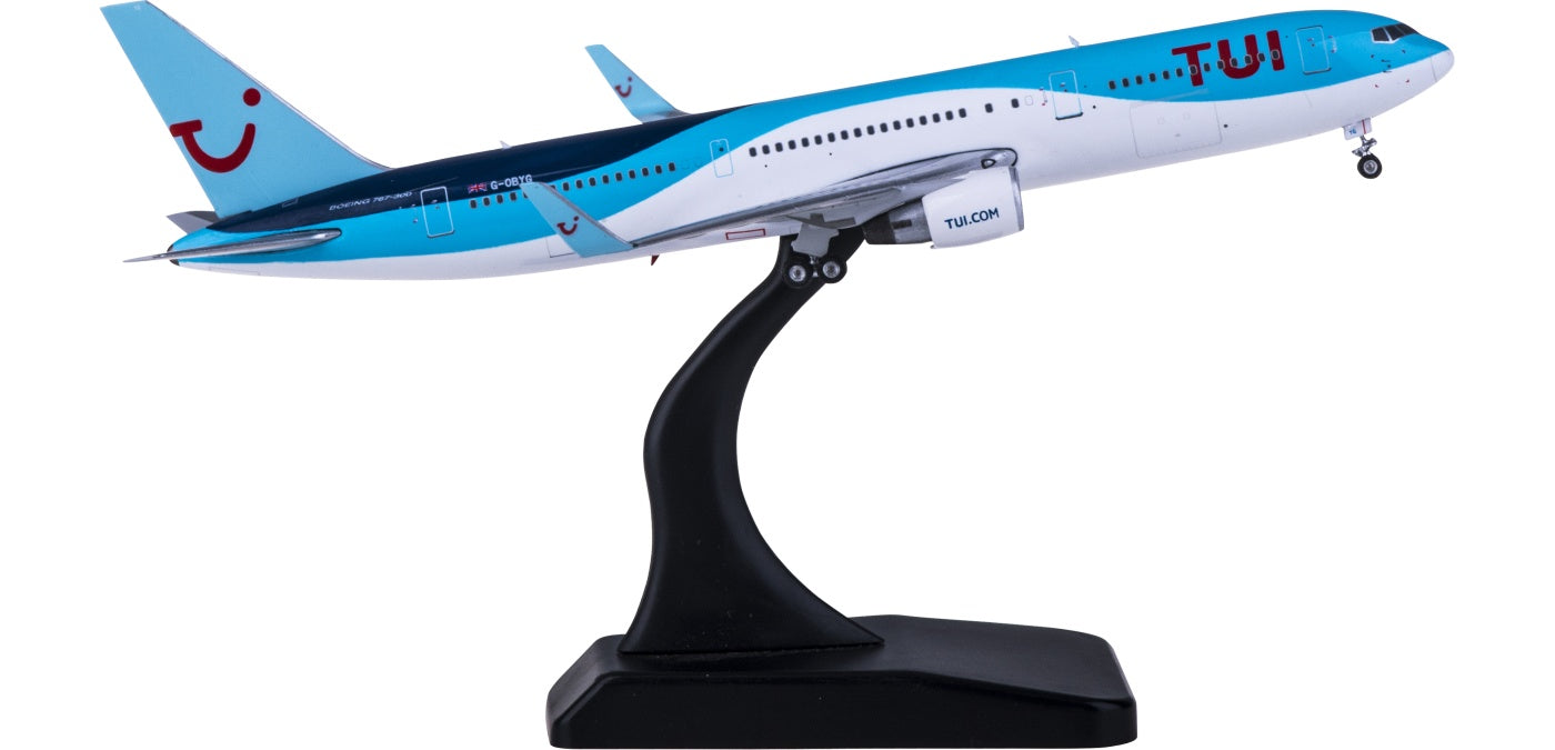 1:400 Phoenix PH11658 TUI Airways Boeing 767-300ER G-OBYG Free Tractor+Stand