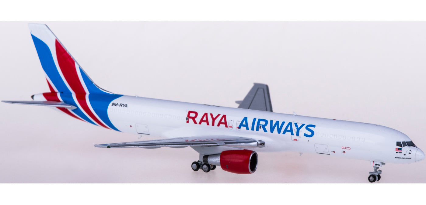 1:400 NG Models NG53163 Raya Airways Boeing 757-200PCF 9M-RYA+Free Tractor