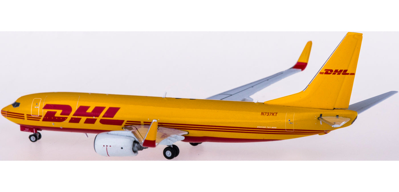 1:400 Geminijets GJDHL1948 DHL Cargo Boeing 737-800 N737KT  Free Tractor+Stand