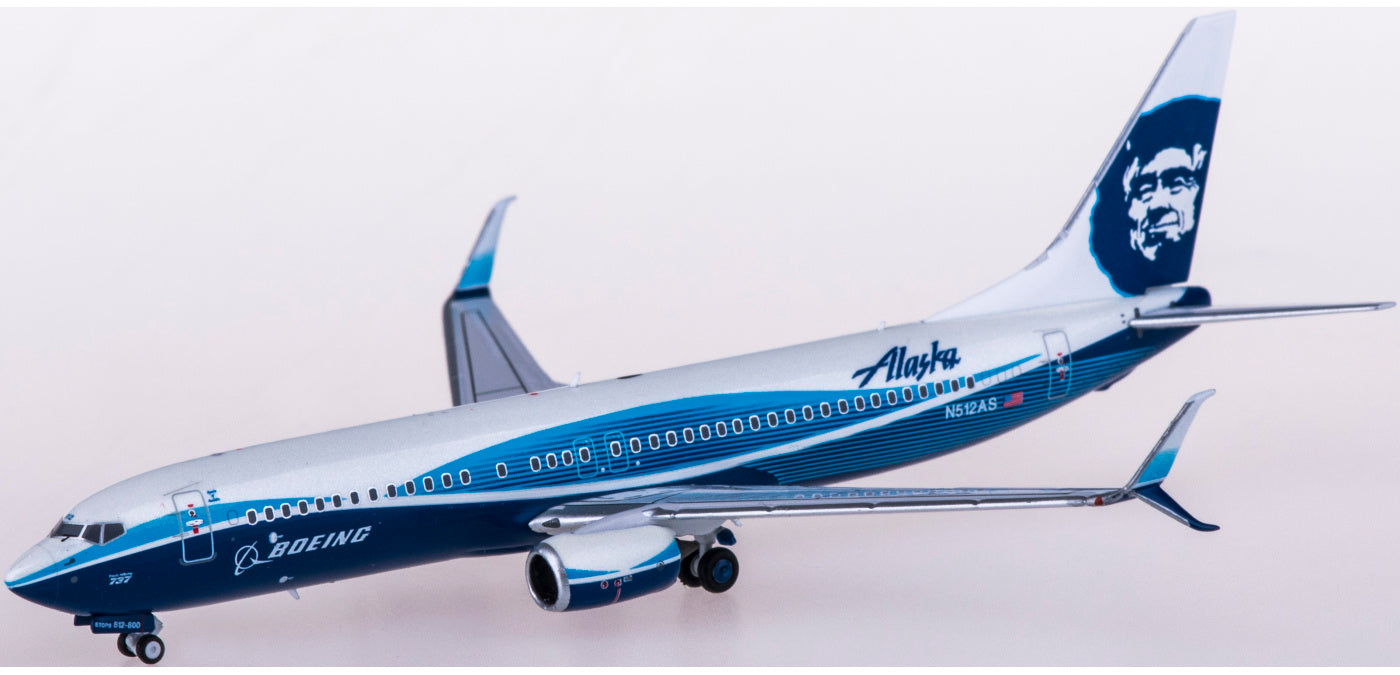 1:400 NG Models NG58095 Alaska Airlines  Boeing 737-800 N512AS+Free Tractor