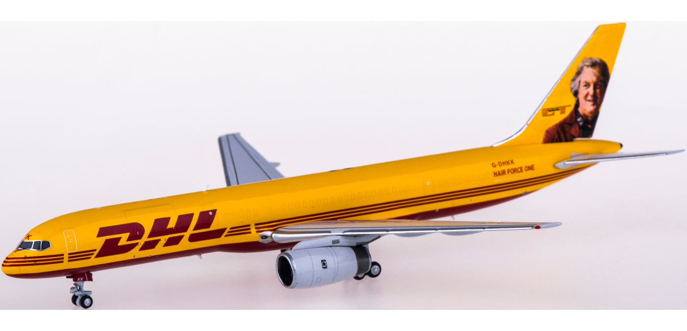 1:400 NG Models NG53168 DHL Boeing 757-200PCF G-DHKK James May+Free Tractor