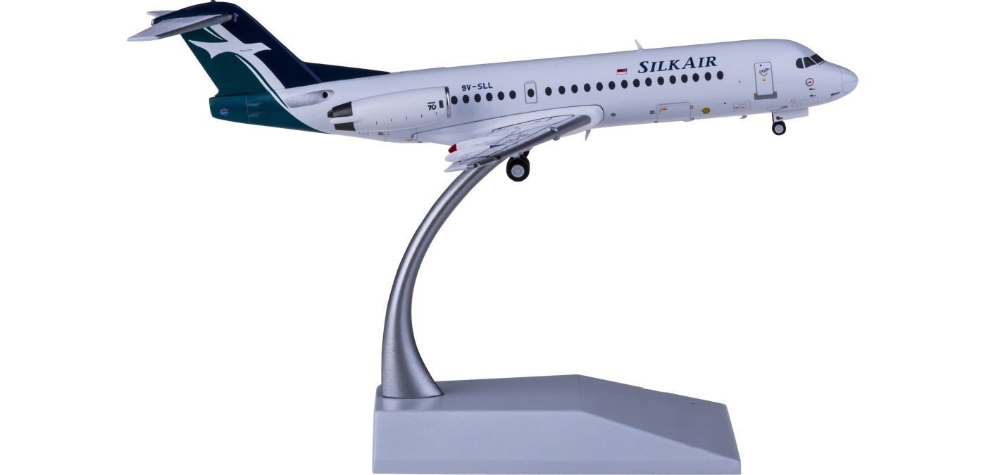 1:200 JC Wings EW2F70001 SilkAir Fokker 70 9V-SLL