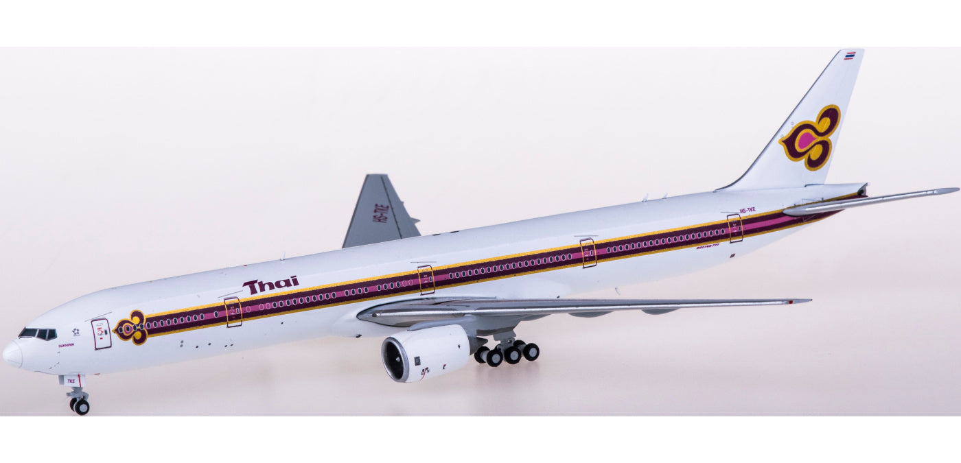 1:400 JC Wings LH4172 Thai Airways Boeing 777-300 HS-TKE Aircraft Model+Free Tractor