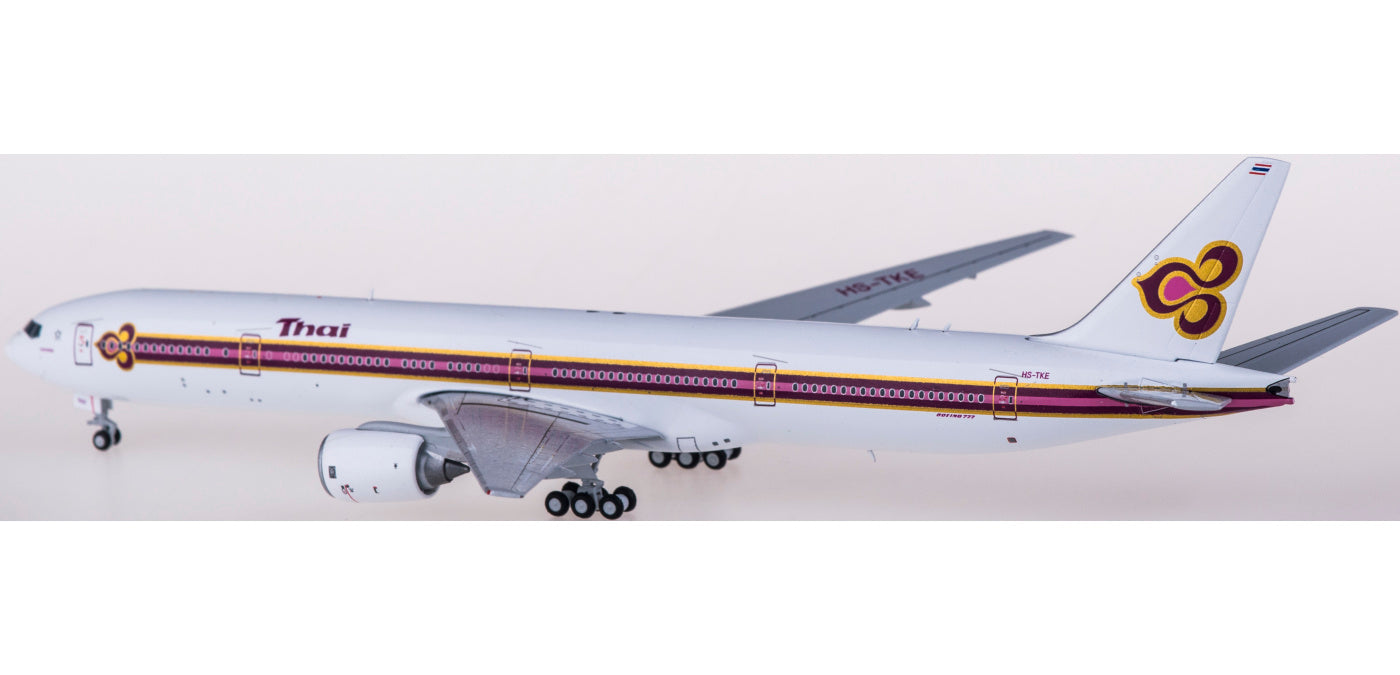 1:400 JC Wings LH4172 Thai Airways Boeing 777-300 HS-TKE Aircraft Model+Free Tractor