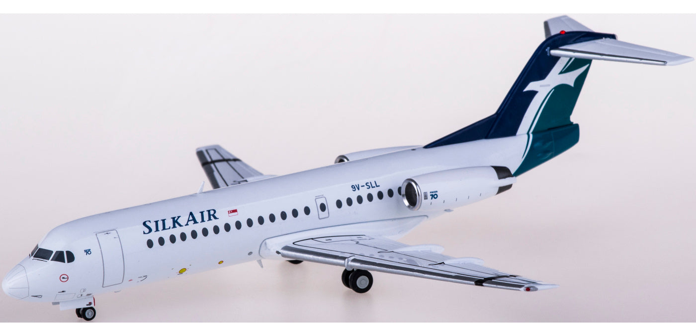 1:200 JC Wings EW2F70001 SilkAir Fokker 70 9V-SLL