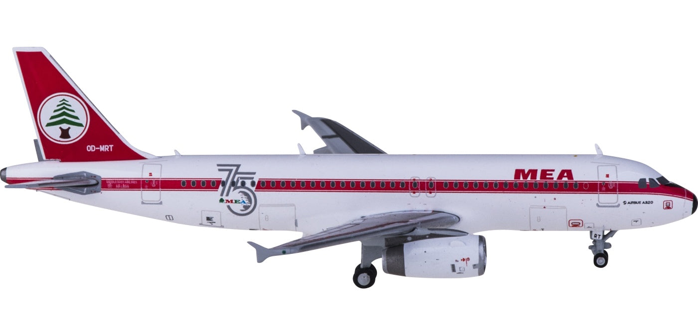 1:400 JC Wings XX4464 Middle East Airlines Airbus A320 OD-MRT+Free Tractor