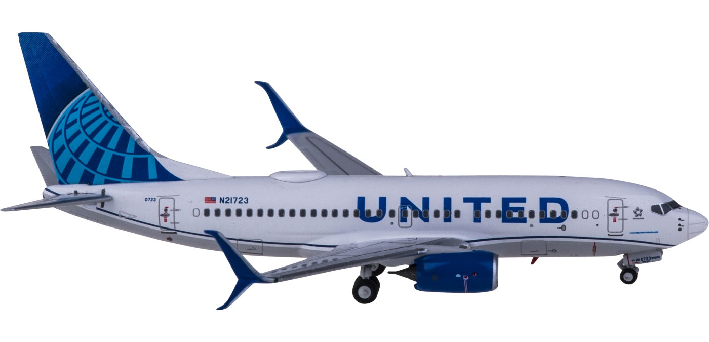 1:400 NG Models NG77003 United Airlines Boeing 737-700 N21723+Free Tractor