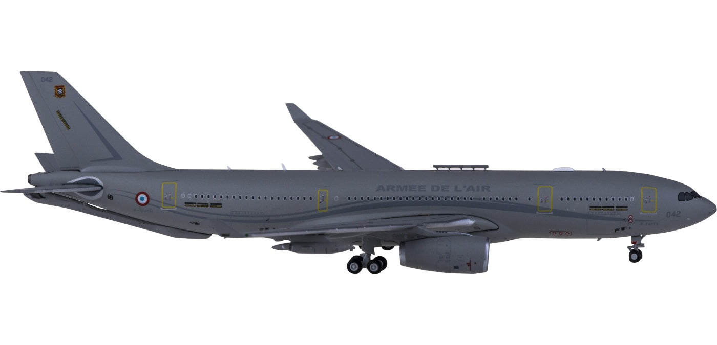 1:400 Geminijets GMFAF105 French Air Force Airbus A330-200 MRTT Voyager F-UJCH