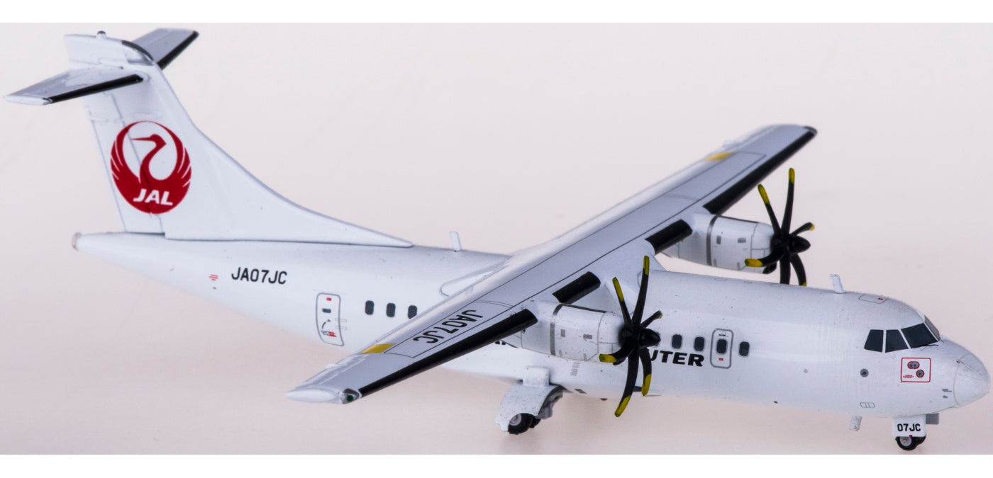 1:200 JC Wings EW2AT4003 Japan Air Commuter ATR-42-600 JA07JC