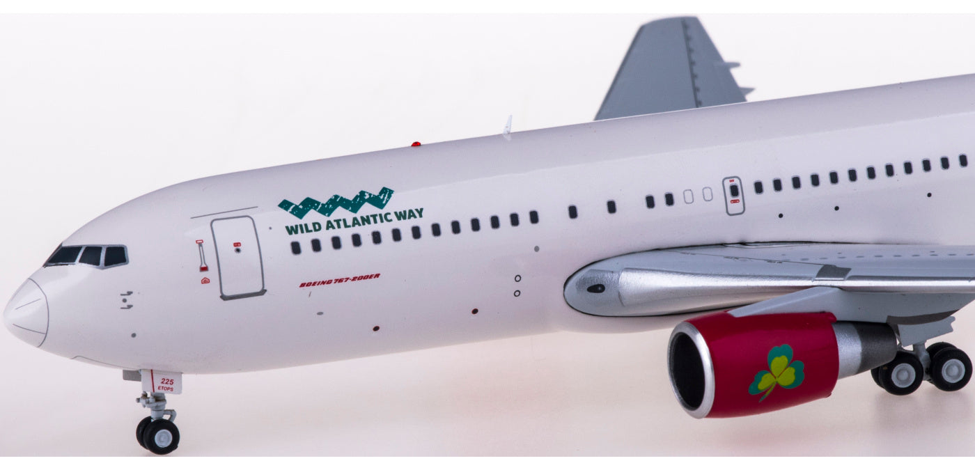 1:200 JC Wings XX2370 Omni Air International Boeing 767-200ER N225AX