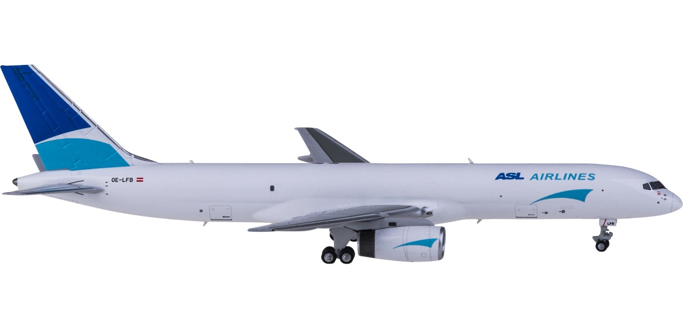 1:400 NG Models NG53172 ASL Airlines Boeing 757-200F OE-LFB+Free Tractor