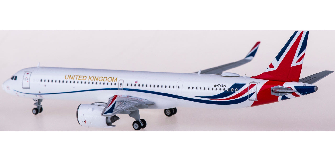 1:400 Geminijets GMRAF111 RAF Royal Air Force Airbus A321neo G-XATW+Free Tractor