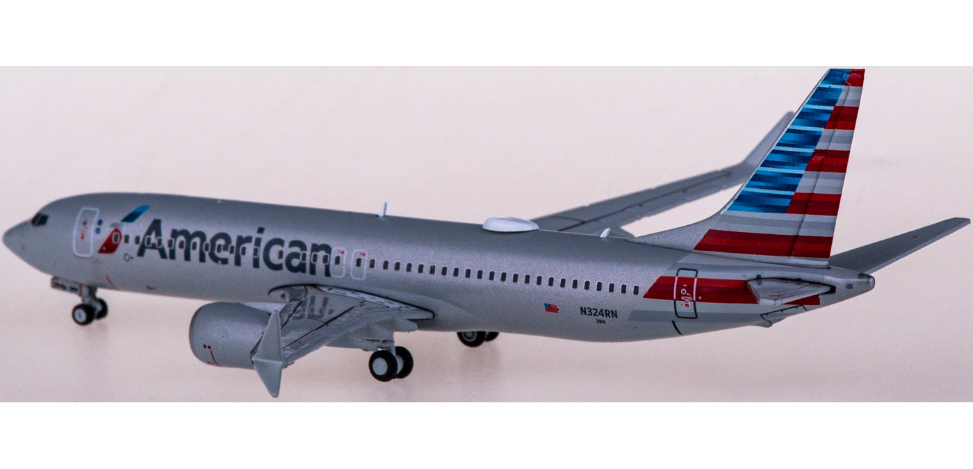 1:400 Geminijets GJAAL1863 American Airlines Boeing 737 MAX 8 N324RN+Free Tractor