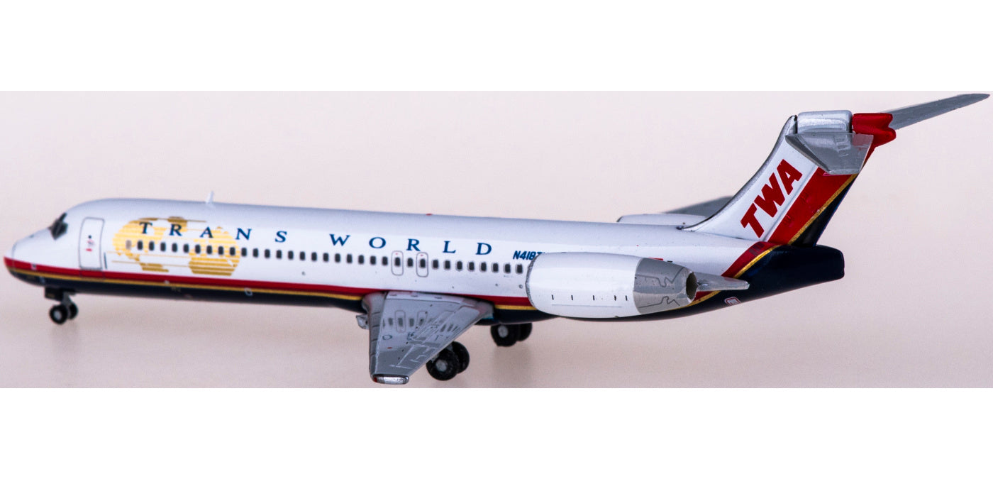 1:400 Geminijets GJTWA2008 TWA  Boeing 717-200 N418TW +Free Tractor