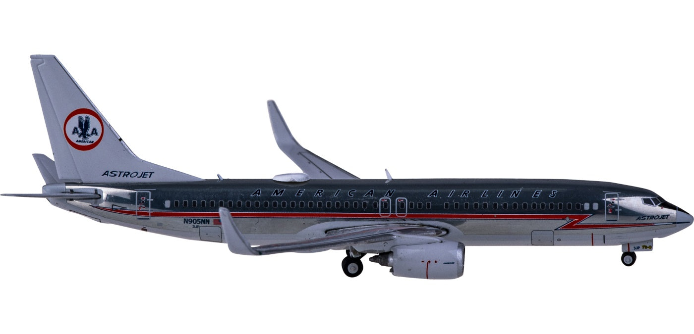 1:400 Geminijets GJAAL1973 American Airlines Boeing 737-800 N905NN Astrojet+Free Tractor