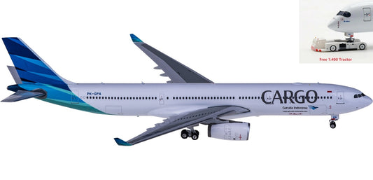 1:400 Phoenix PH11697 Garuda Indonesia Airbus A330-300 PK-GPA+Free Tractor