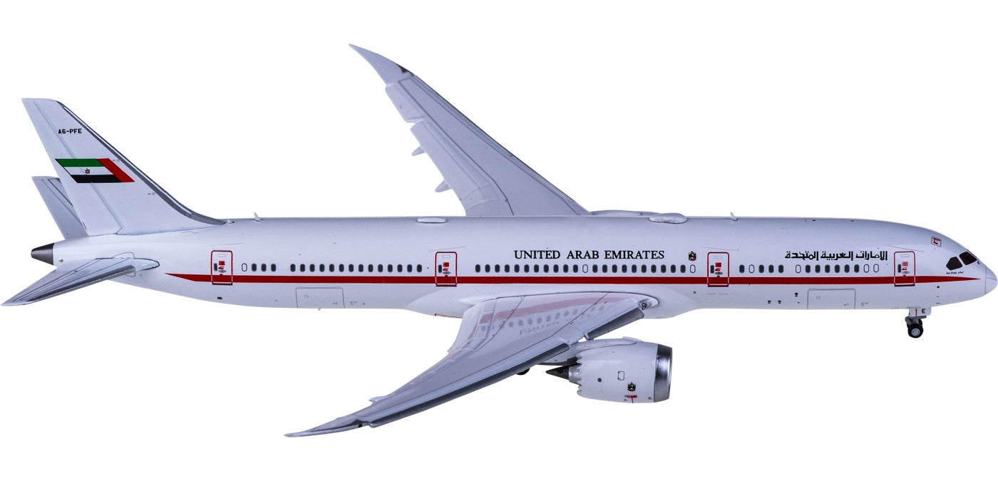 1:400 JC Wings LH4244A Abu Dhabi Amiri Flight Boeing 787-9 Dreamliner A6-PFE "Flaps Down" Aircraft Model+Free Tractor