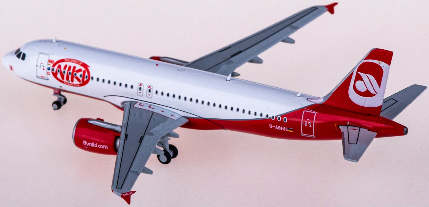 1:400 JC Wings LH4097 Niki Airbus A320 D-ABHH+Free Tractor