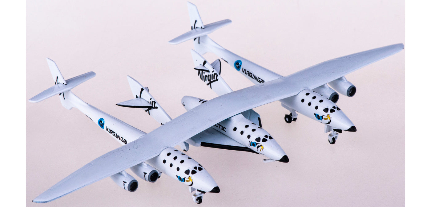 1:400 JC Wings VG4001 Virgin Galactic N348MS (Old Livery) With Stand+Free Tractor