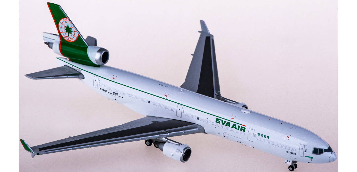 1:400 JC Wings XX4192 EVA Air McDonnell Douglas MD-11F B-16103 Aircraft Model+Free Tractor