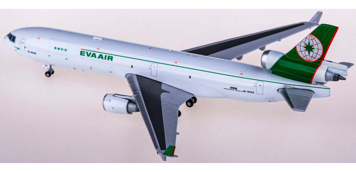 1:400 JC Wings XX4192 EVA Air McDonnell Douglas MD-11F B-16103 Aircraft Model+Free Tractor