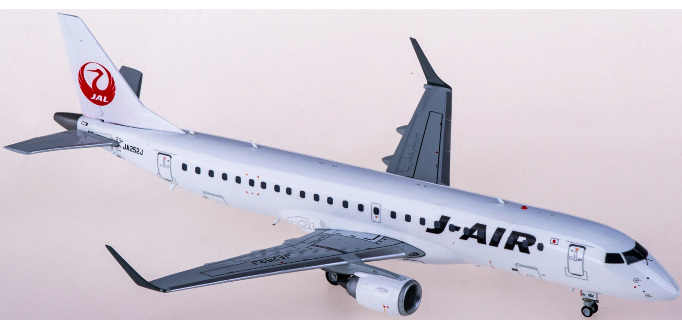 1:200 JC Wings EW2190003 J-Air Embraer ERJ-190-100STD JA252J