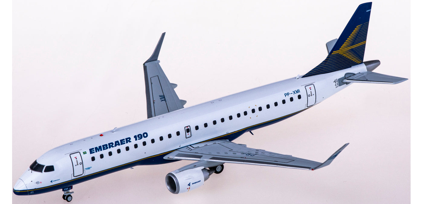 1:200 JC Wings LH2222 Embraer ERJ-190-100 PP-XMI