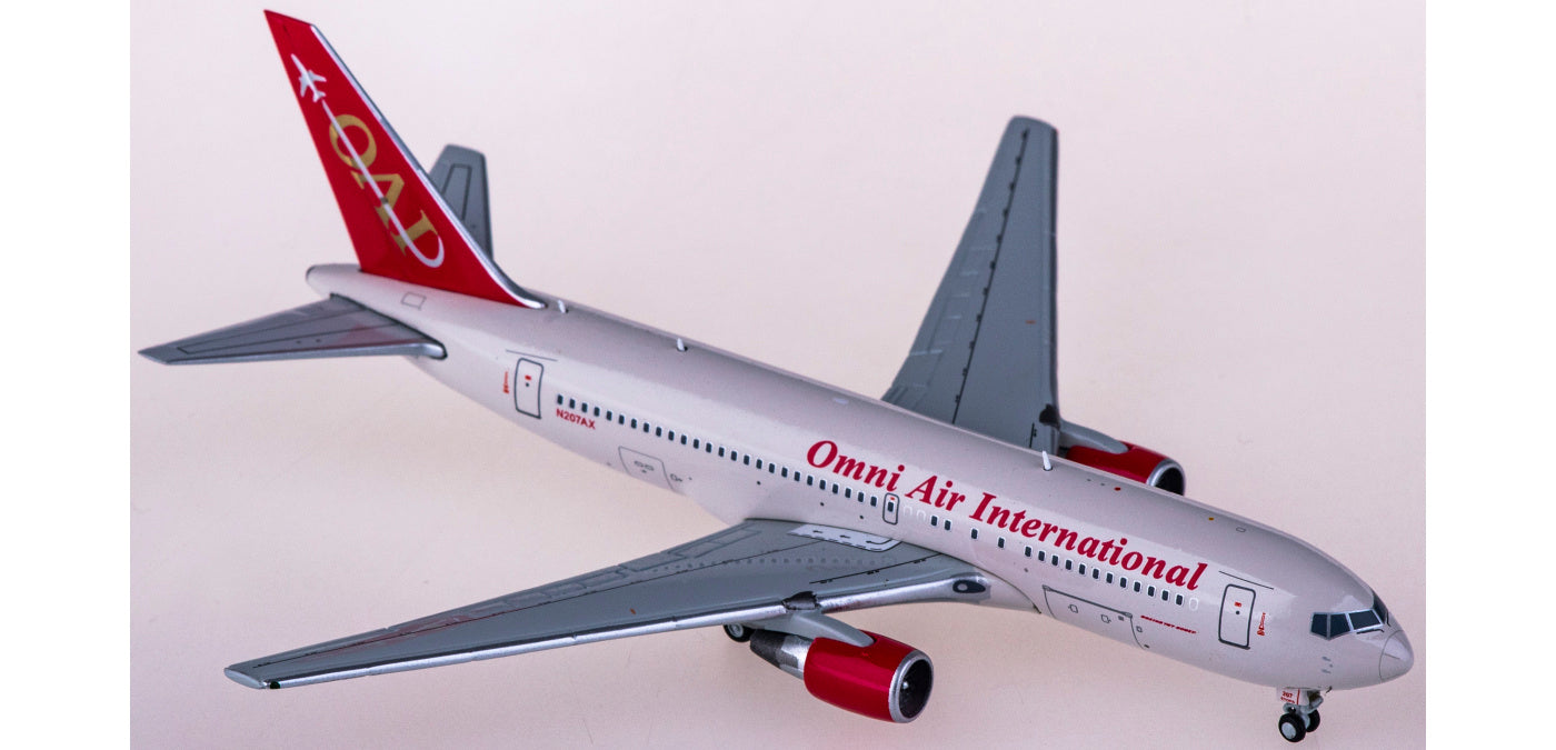 1:400 JC Wings XX4226 Omni Air International Boeing 767-200ER N207AX+Free Tractor