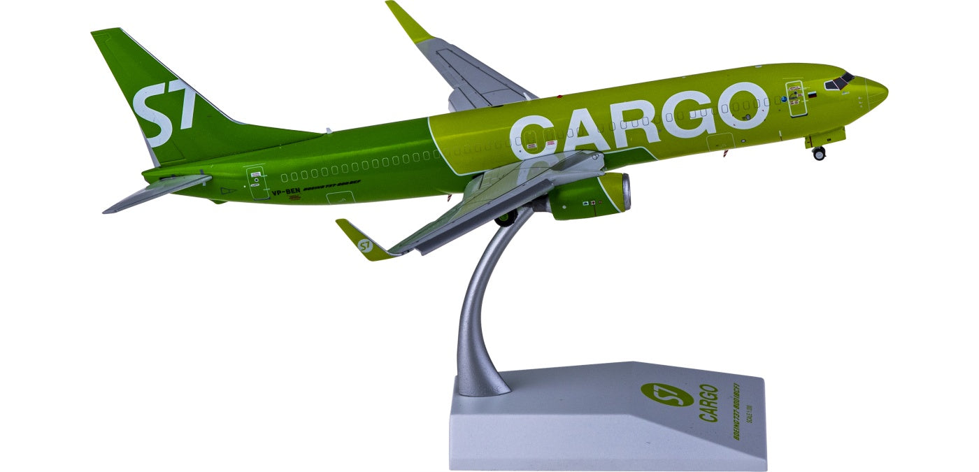 1:200 JC Wings LH2302A S7 Airlines Cargo Boeing 737-800BCF VP-BEN