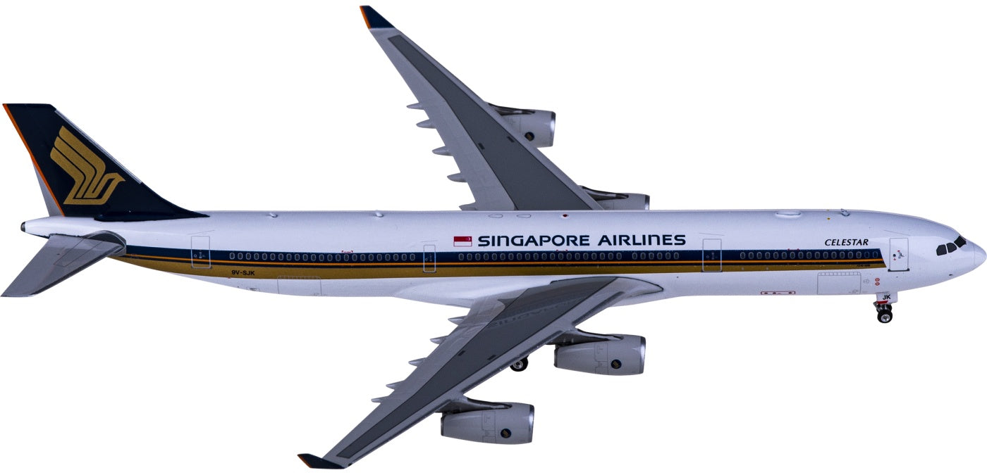 1:400 Phoenix PH04425 Singapore Airlines Airbus A340-300 9V-SJK+Free Tractor