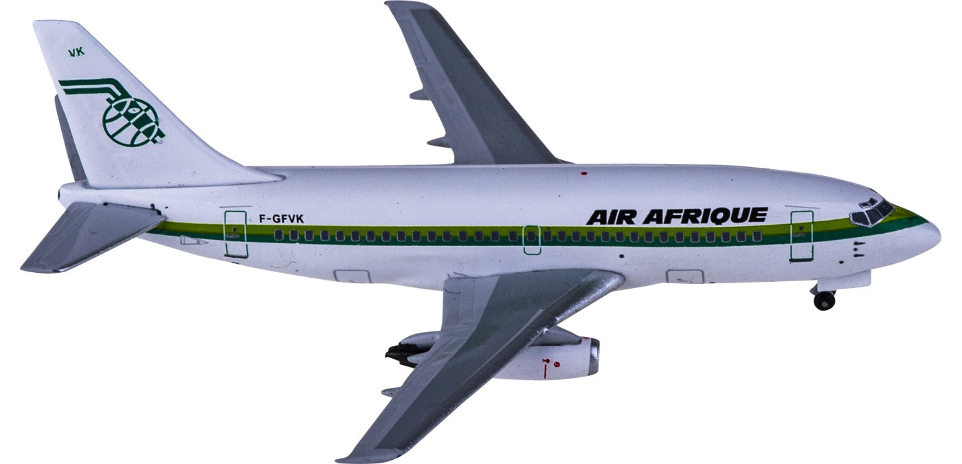 1:400 AeroClassics AC411054 Air Afrique Boeing 737-200 F-GFVK Aircraft Model+Free Tractor