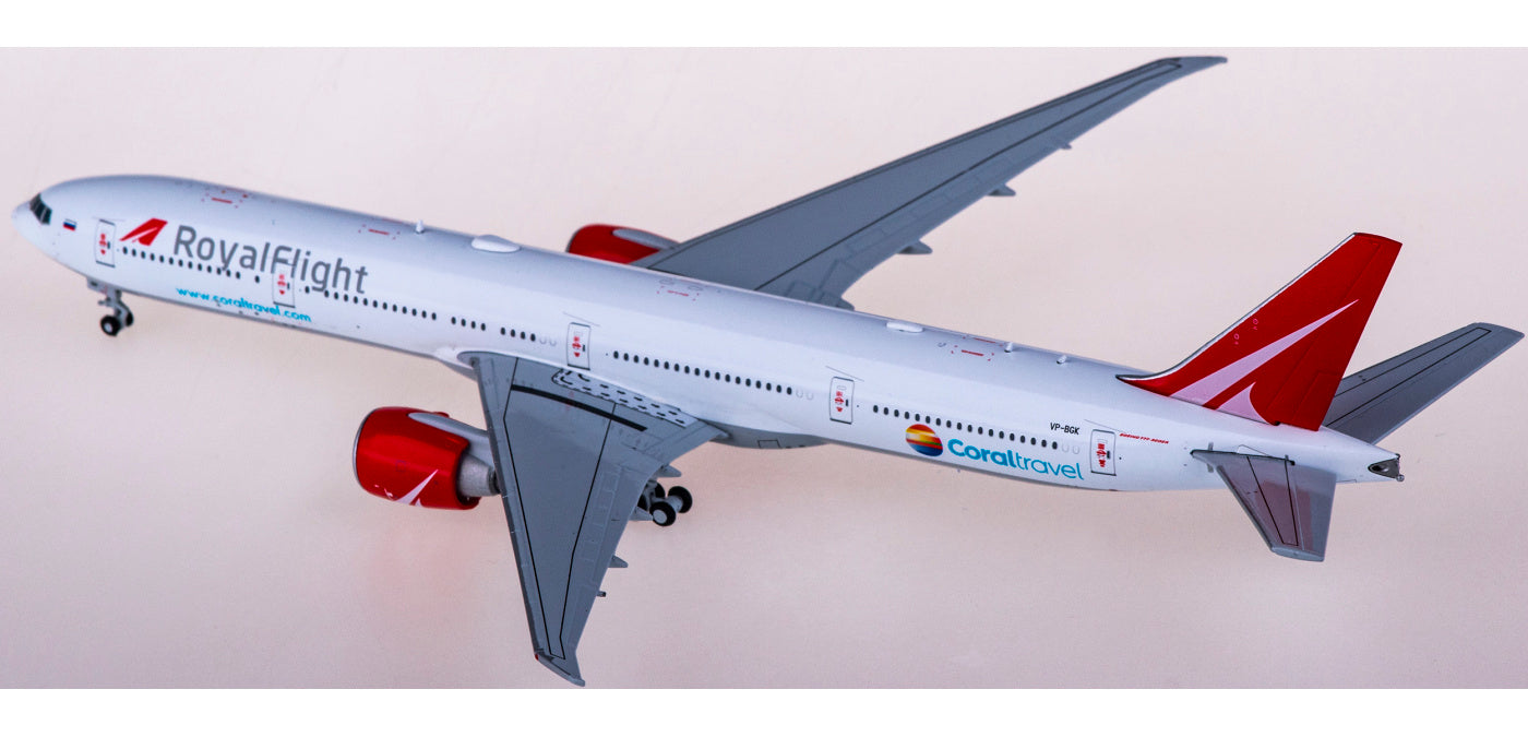 1:400 JC Wings LH4259 Royal Flight Boeing 777-300ER VP-BGK+Free Tractor