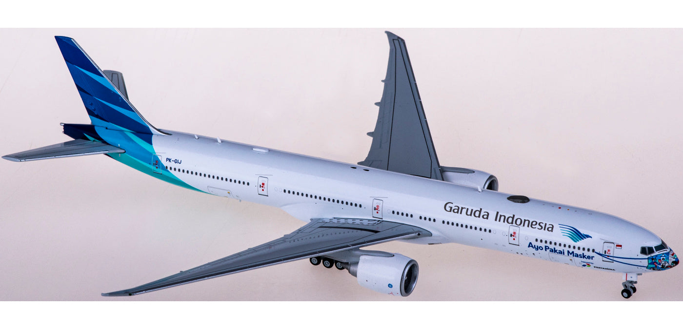 1:400 JC Wings LH4225 Garuda Indonesia Boeing 777-300ER PK-GIJ+Free Tractor