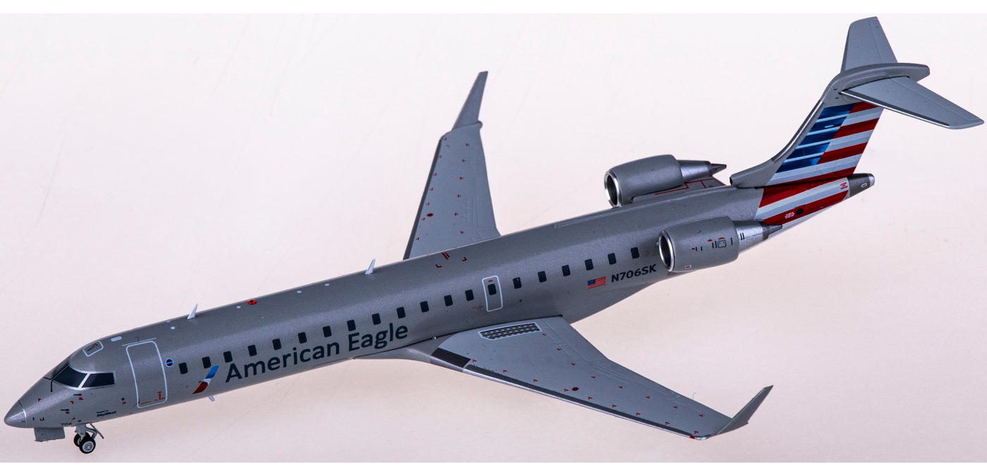 1:200 Geminijets G2AAL1020 American Airlines Bombardier CRJ700ER N706SK