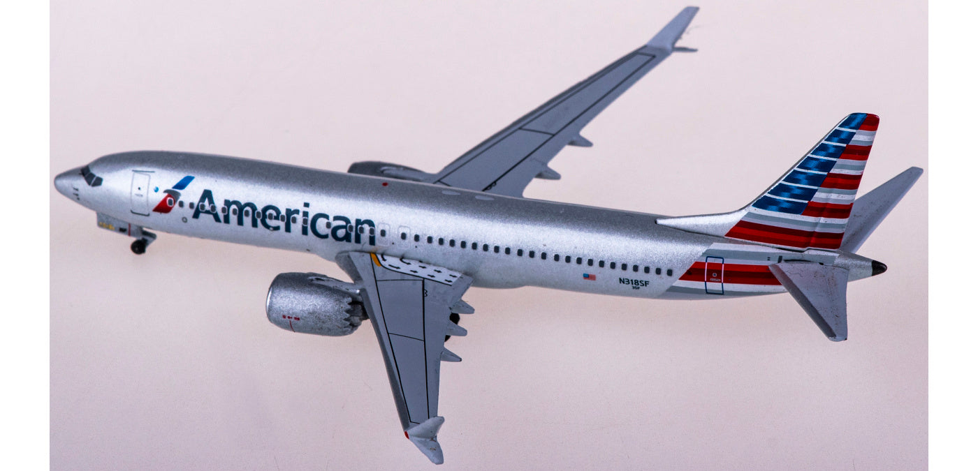 1:400 AeroClassics BBX41626 American Airlines Boeing 737 MAX 8 N318SF Aircraft Model+Free Tractor