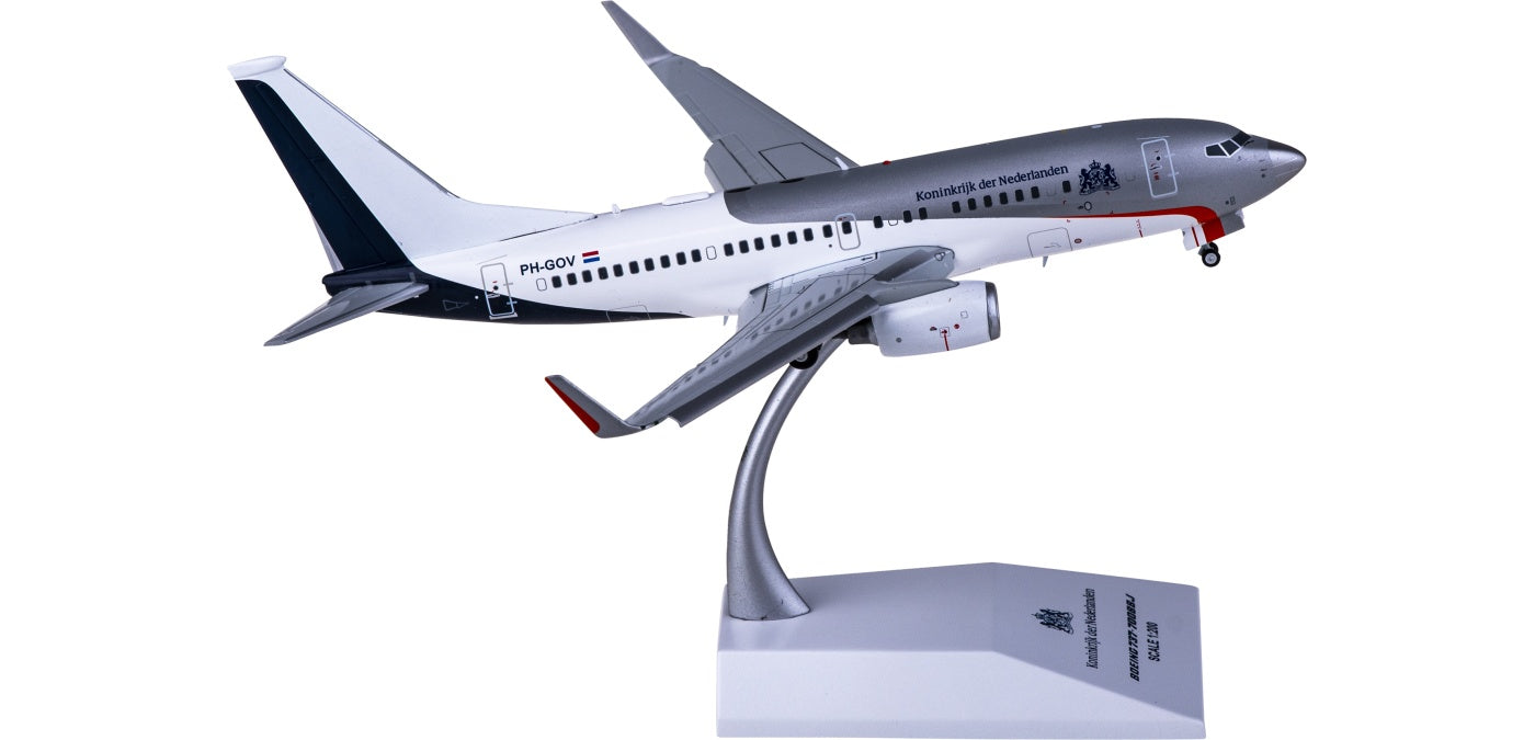 1:200 JC Wings LH2307A Netherlands Government Boeing 737-700BBJ PH-GOV “Flaps Down”