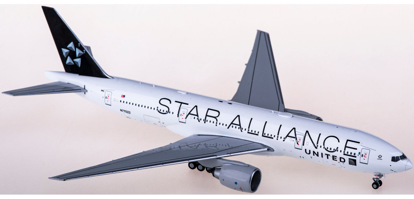 1:400 NG Models NG72001 United Airlines Boeing 777-200ER N77022 "STAR ALLIANCE"+Free Tractor